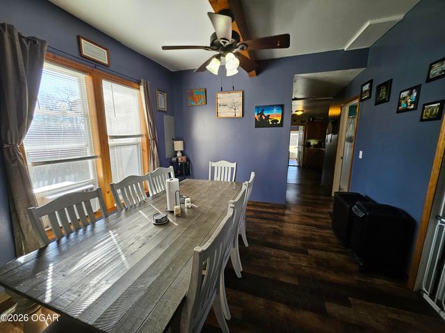 705 N Myrtle Street, Pierce City, MO 65723