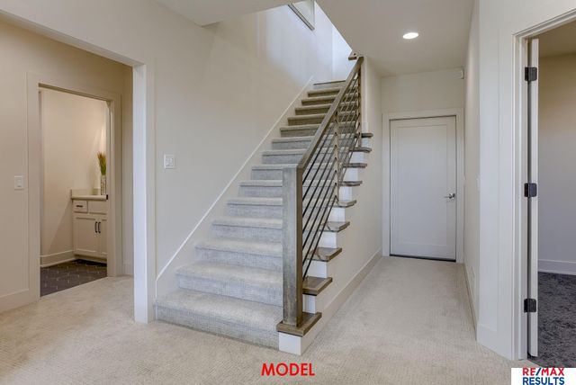 20145 W Street, Omaha, NE 68135