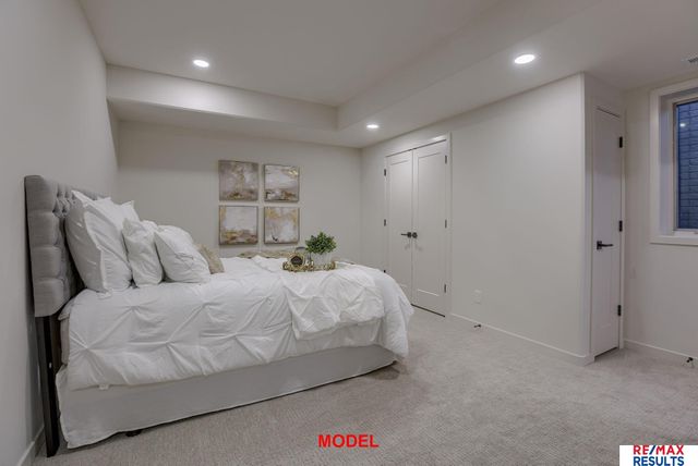 20145 W Street, Omaha, NE 68135