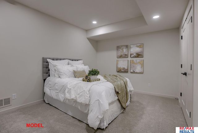 20145 W Street, Omaha, NE 68135