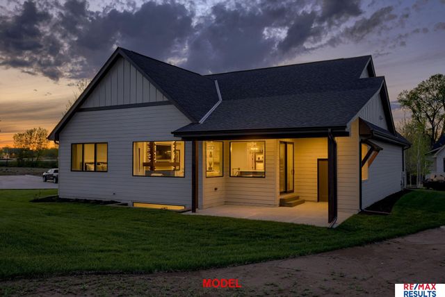 20145 W Street, Omaha, NE 68135