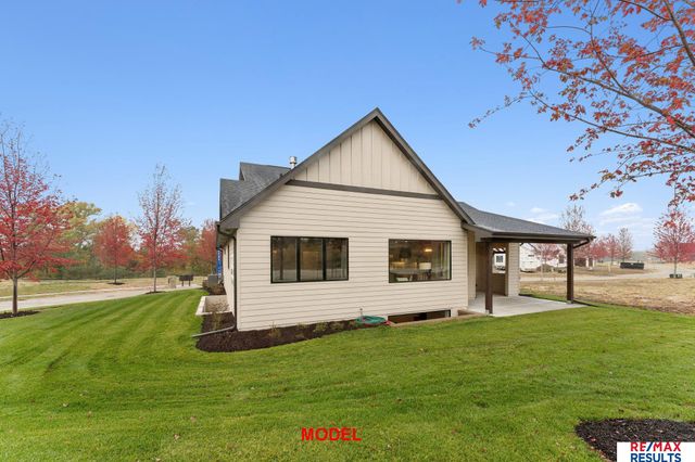 20145 W Street, Omaha, NE 68135