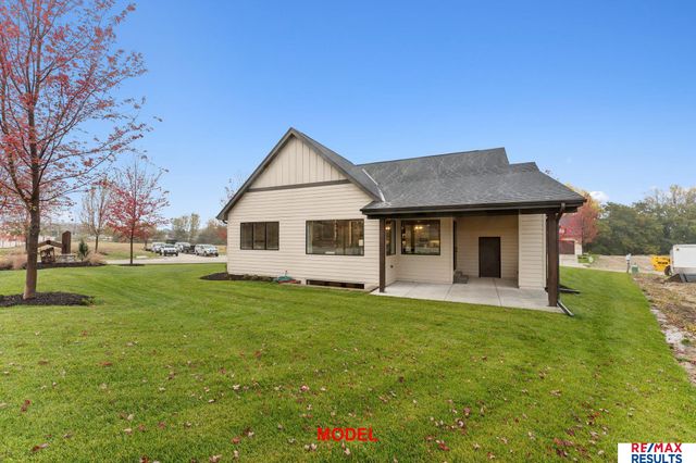 20145 W Street, Omaha, NE 68135