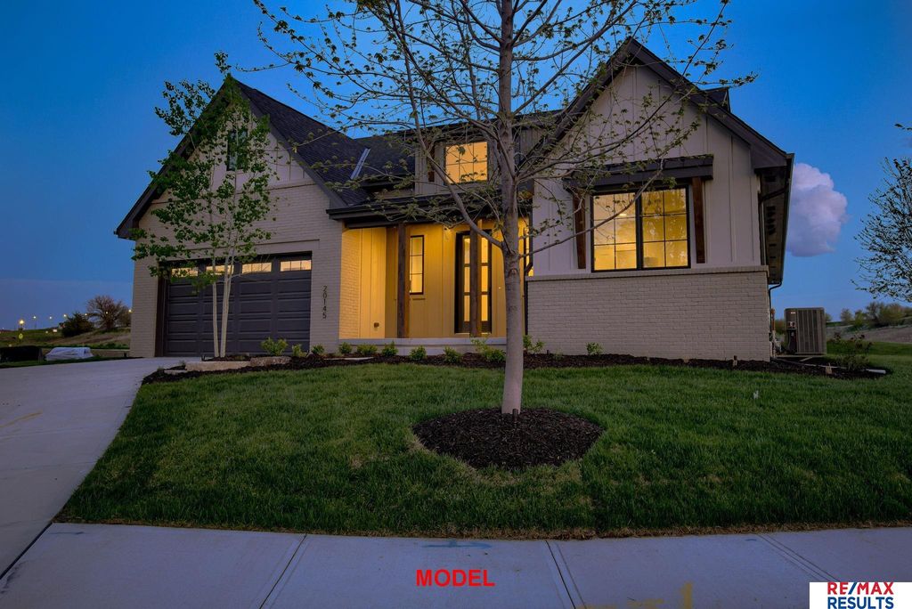 20145 W Street, Omaha, NE 68135