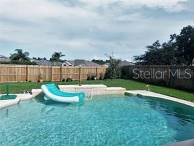390 MEDALLION PLACE, Chuluota, FL 32766