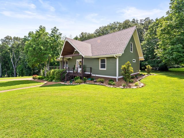 46 Willow Dr, Winchester, TN 37398