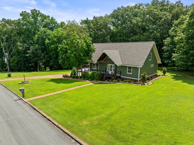 46 Willow Dr, Winchester, TN 37398