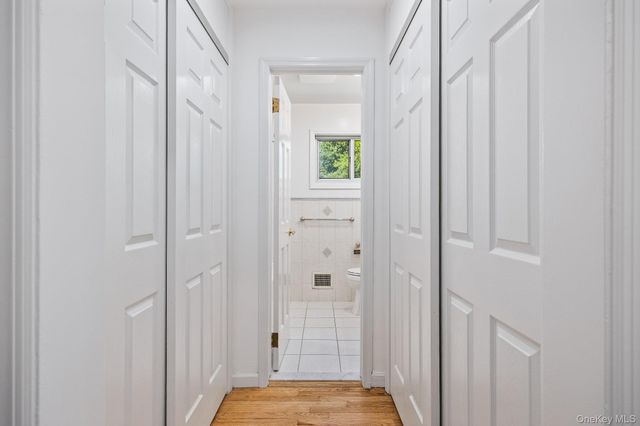 372 Heathcote Road, Scarsdale, NY 10583