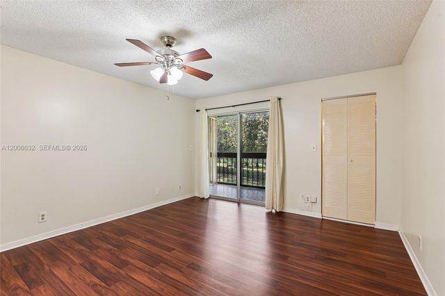 5900 NW 44th St 312, Lauderhill, FL 33319