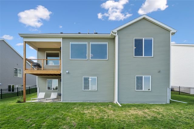 2924 Primrose Lane, Pella, IA 50219