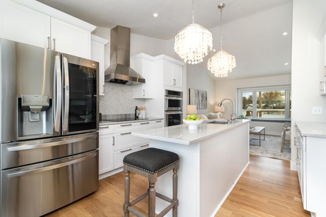 510 Elaine Avenue, Shoreview, MN 55126