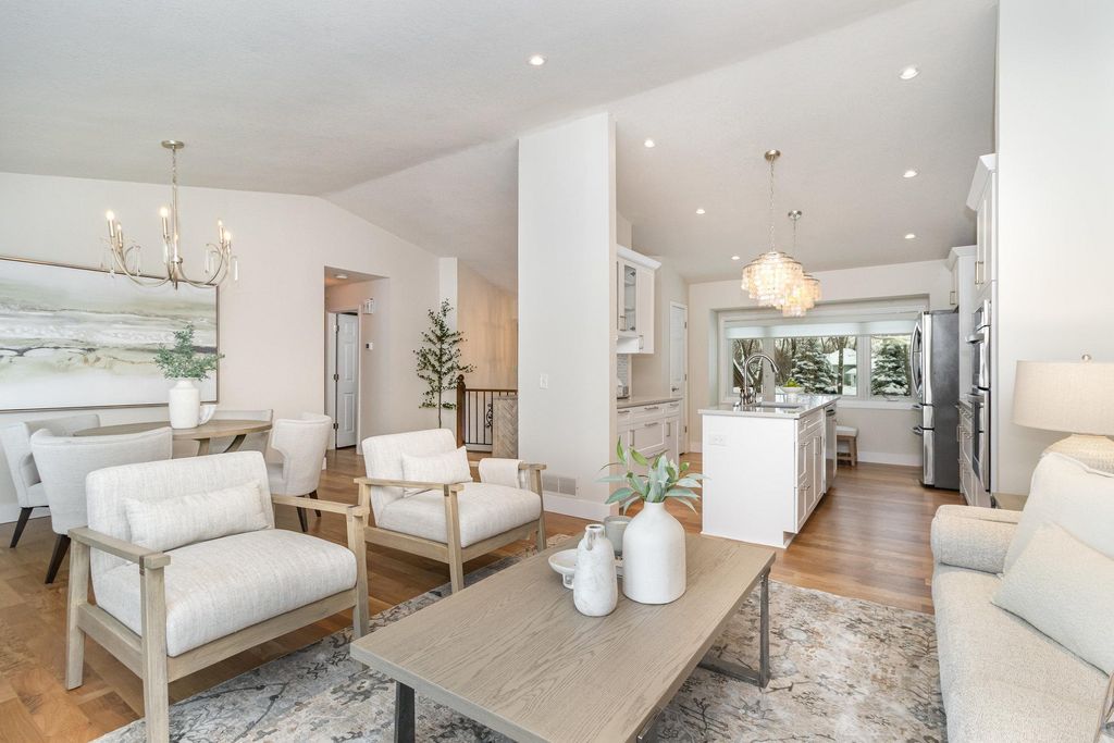 510 Elaine Avenue, Shoreview, MN 55126