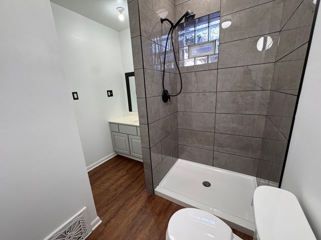 404 Sherman Street, Joliet, IL 60433