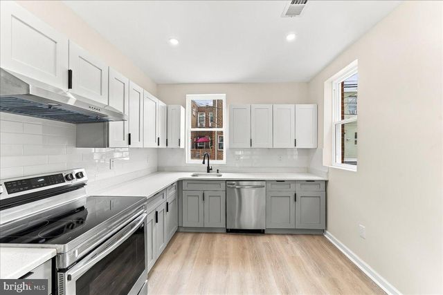 4142 DUNGAN ST, Philadelphia, PA 19124