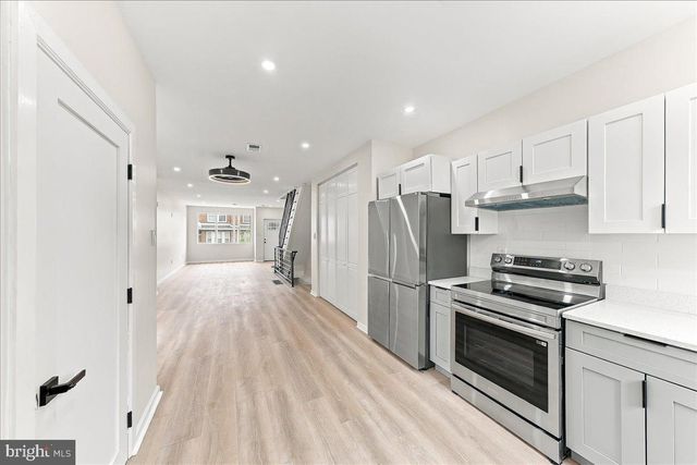 4142 DUNGAN ST, Philadelphia, PA 19124