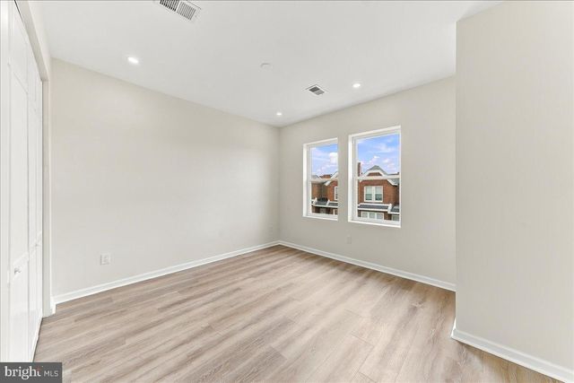 4142 DUNGAN ST, Philadelphia, PA 19124