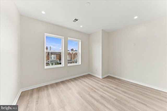 4142 DUNGAN ST, Philadelphia, PA 19124