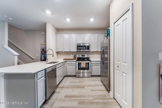 2639 SANDY DUNE Drive, Jacksonville, FL 32233