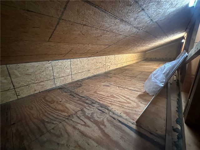 489 Crisswell Rd, Penn Twp, PA 16002