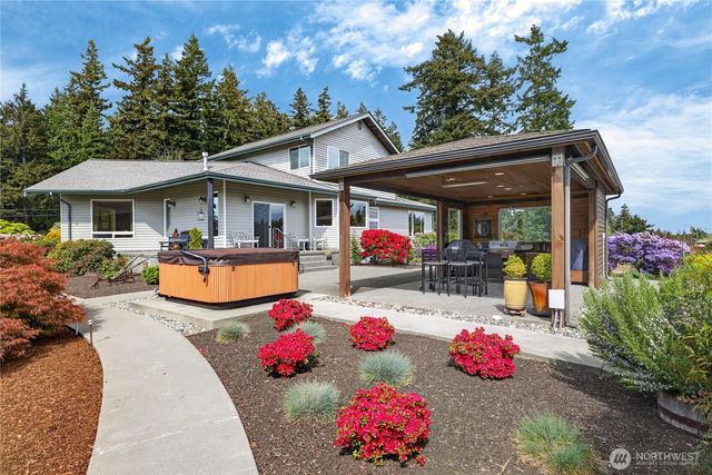 1019 Haddon Road, Anacortes, WA 98221