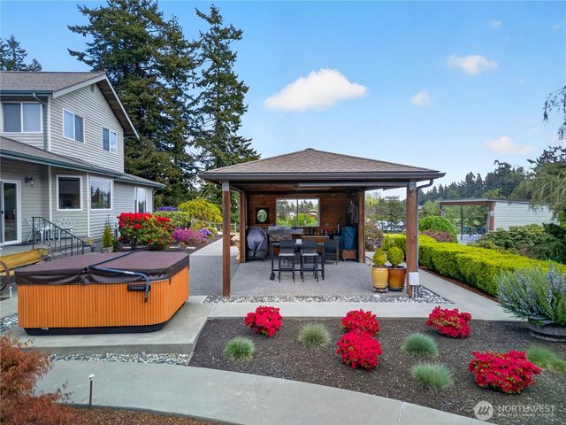 1019 Haddon Road, Anacortes, WA 98221