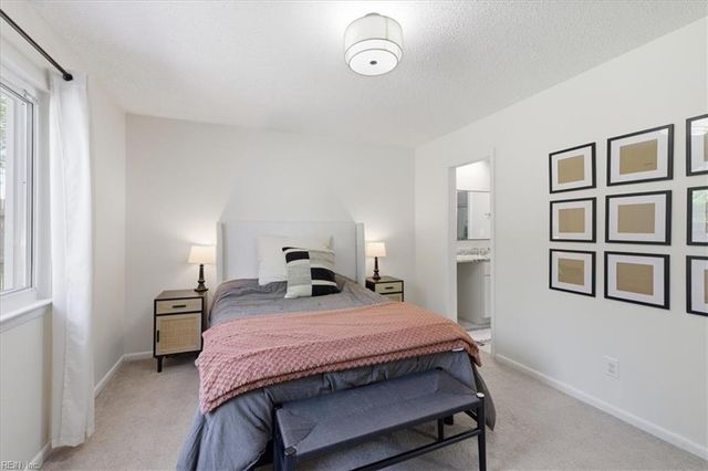 1716 Rueger St, Virginia Beach, VA 23464