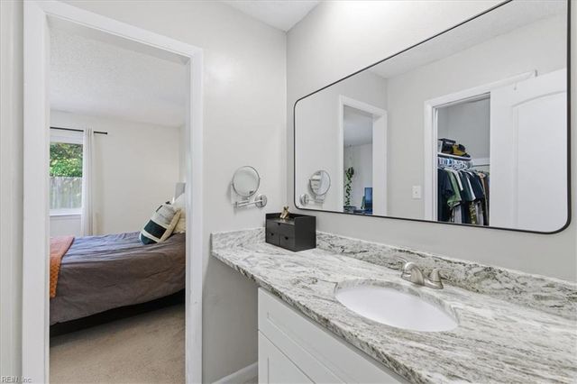 1716 Rueger St, Virginia Beach, VA 23464