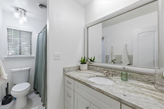 1716 Rueger St, Virginia Beach, VA 23464