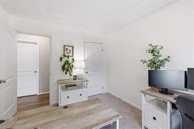 1716 Rueger St, Virginia Beach, VA 23464