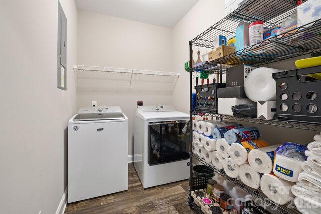 3154 NE 43RD Avenue, Hickory, NC 28601
