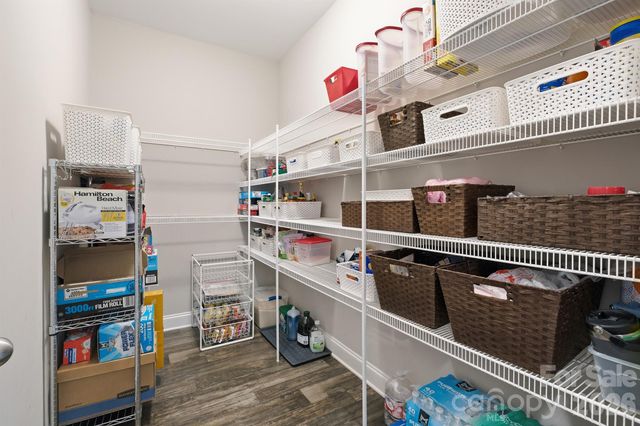 3154 NE 43RD Avenue, Hickory, NC 28601