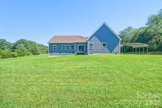 3154 NE 43RD Avenue, Hickory, NC 28601
