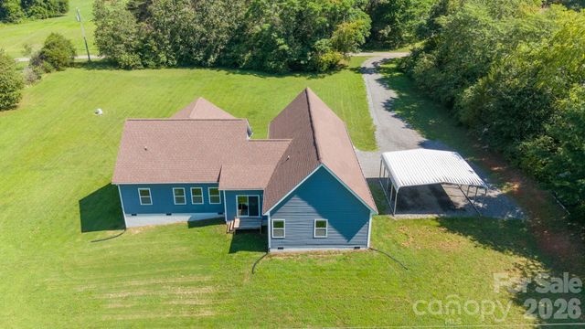 3154 NE 43RD Avenue, Hickory, NC 28601