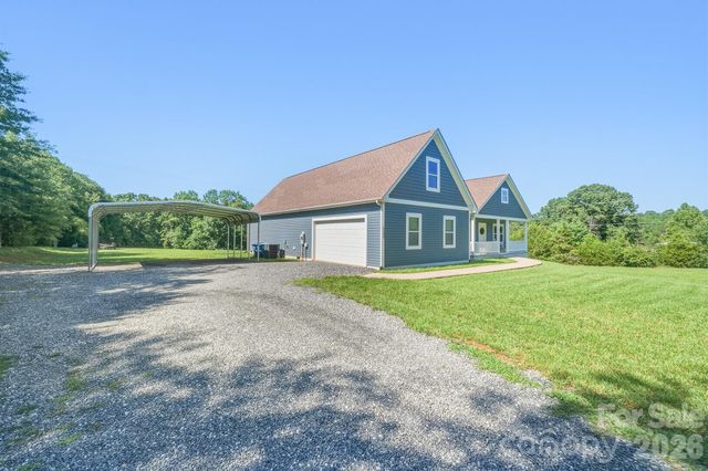 3154 NE 43RD Avenue, Hickory, NC 28601