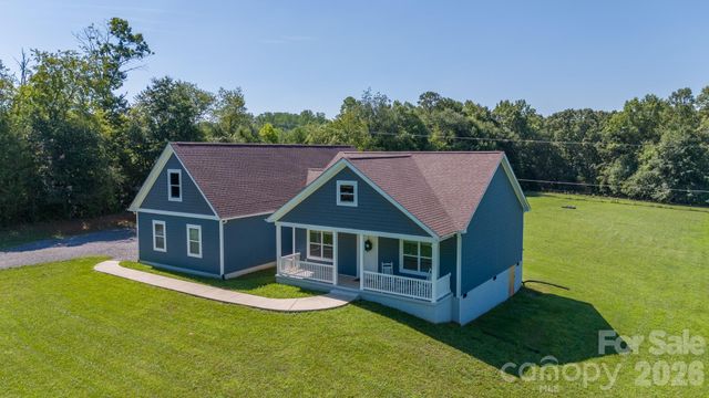 3154 NE 43RD Avenue, Hickory, NC 28601