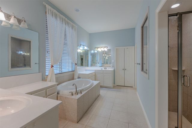 8313 Bayberry Avenue, Lantana, TX 76226