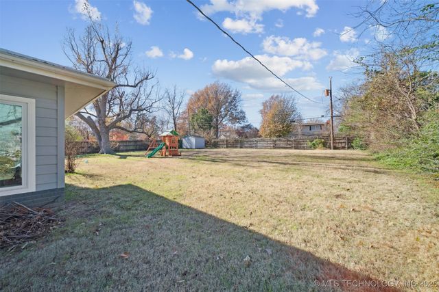 2340 S College Avenue S, Tulsa, OK 74114