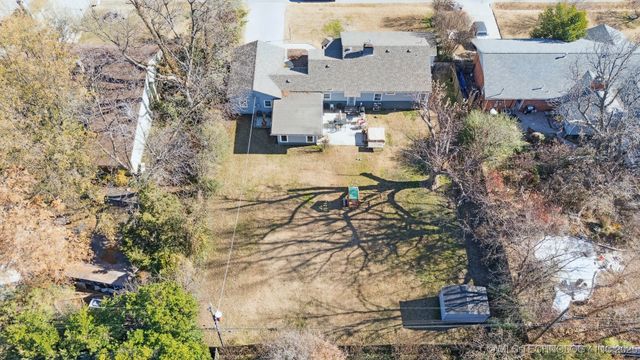 2340 S College Avenue S, Tulsa, OK 74114