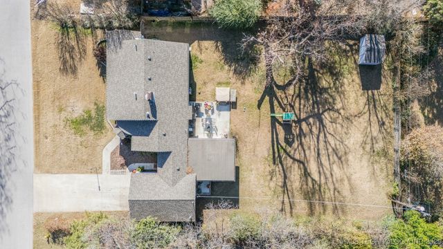 2340 S College Avenue S, Tulsa, OK 74114