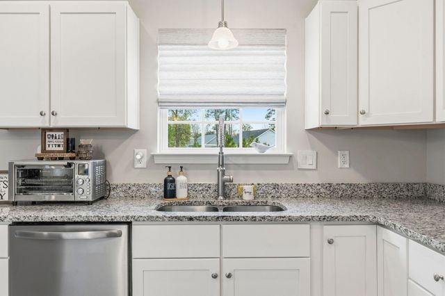 5044 Huckleberry Ln., Conway, SC 29526