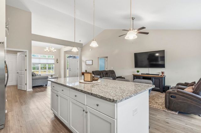 5044 Huckleberry Ln., Conway, SC 29526