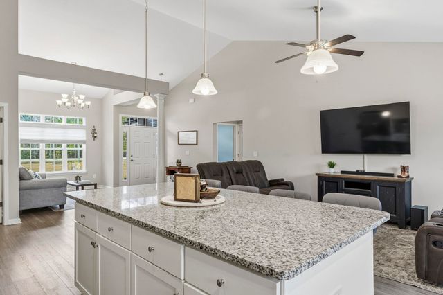 5044 Huckleberry Ln., Conway, SC 29526