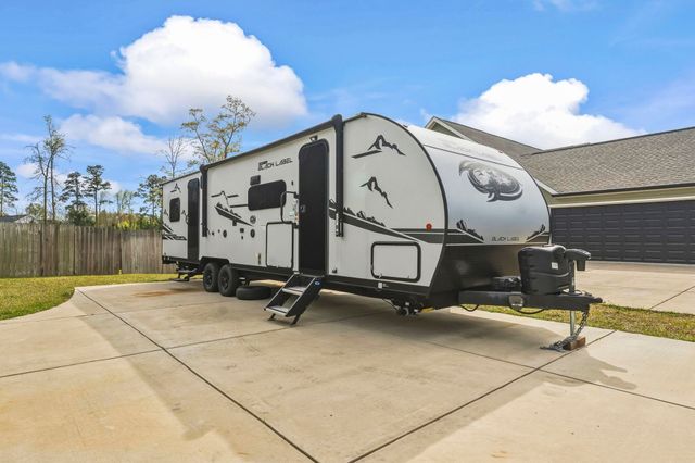 5044 Huckleberry Ln., Conway, SC 29526