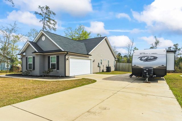 5044 Huckleberry Ln., Conway, SC 29526