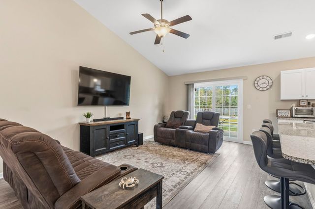 5044 Huckleberry Ln., Conway, SC 29526