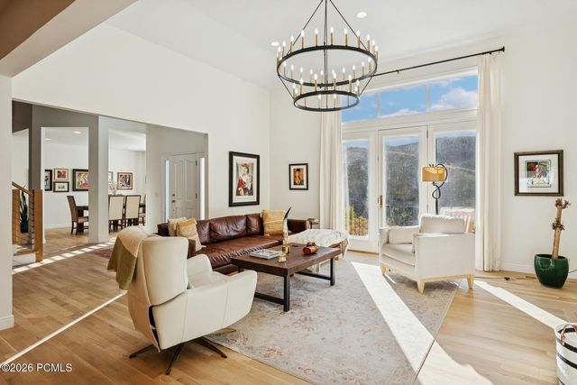 5475 E Pioneer Fork Road, Salt Lake City, UT 84108