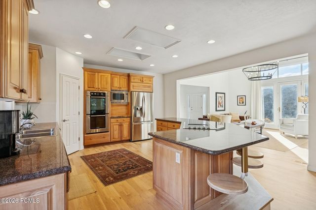 5475 E Pioneer Fork Road, Salt Lake City, UT 84108