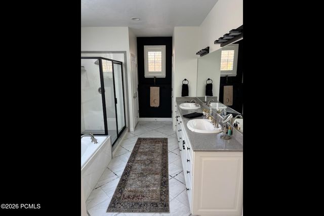 5475 E Pioneer Fork Road, Salt Lake City, UT 84108