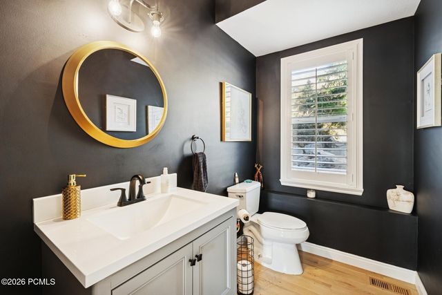 5475 E Pioneer Fork Road, Salt Lake City, UT 84108