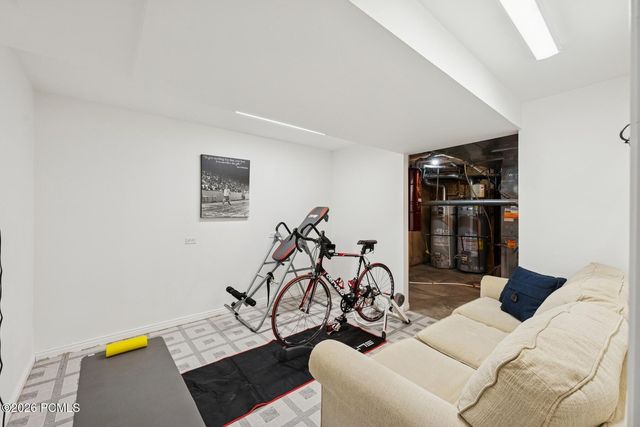 5475 E Pioneer Fork Road, Salt Lake City, UT 84108